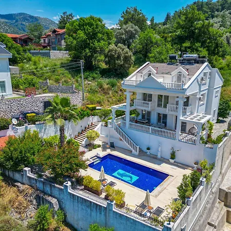 Bianca Villa *